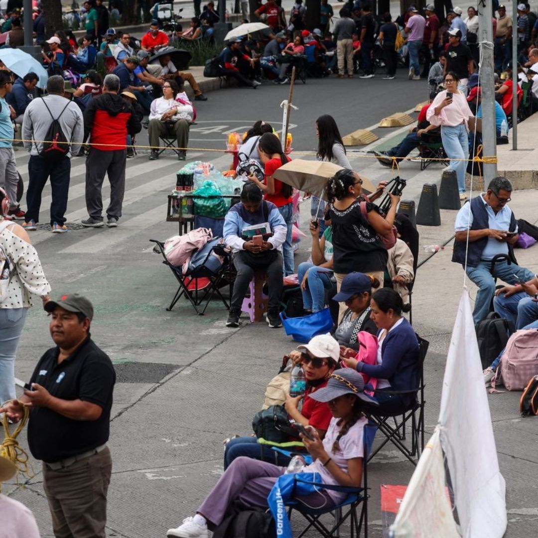 Bloqueo en Paseo de la Reforma y Avenida Bucareli.